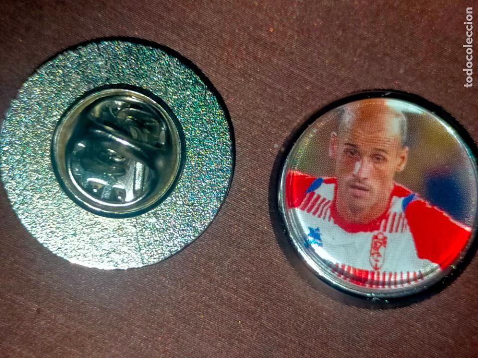 Pins e Spille di collezione: pin redondo metal - f&uacute;tbol equipo club Granada club de futbol