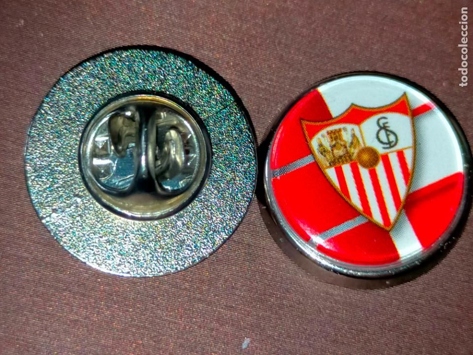 Collection pins: pin redondo metal - f&uacute;tbol equipo club real Sevilla f&uacute;tbol club