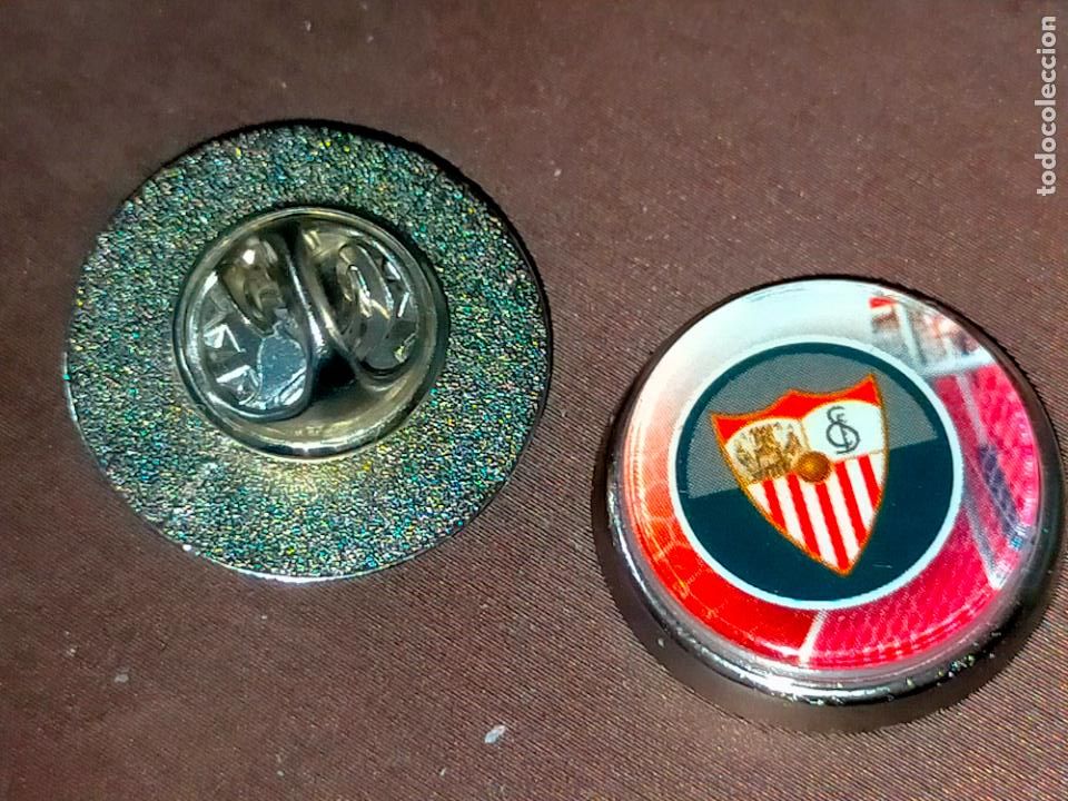 Pins de cole&ccedil;&atilde;o: pin redondo metal - f&uacute;tbol equipo club real Sevilla f&uacute;tbol club