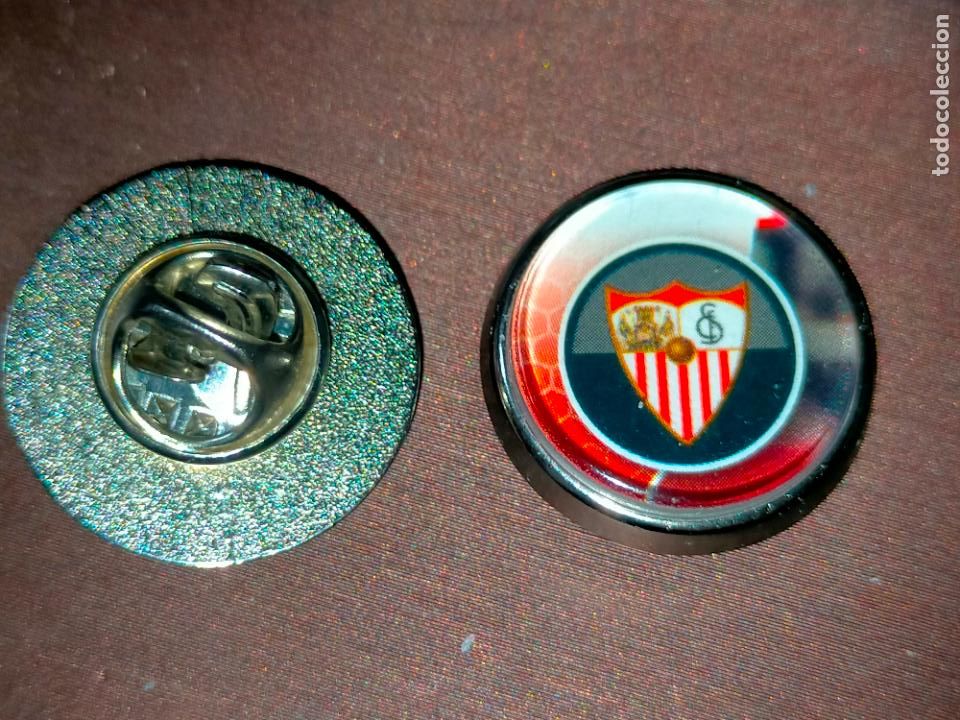 Pins de cole&ccedil;&atilde;o: pin redondo metal - f&uacute;tbol equipo club real Sevilla f&uacute;tbol club