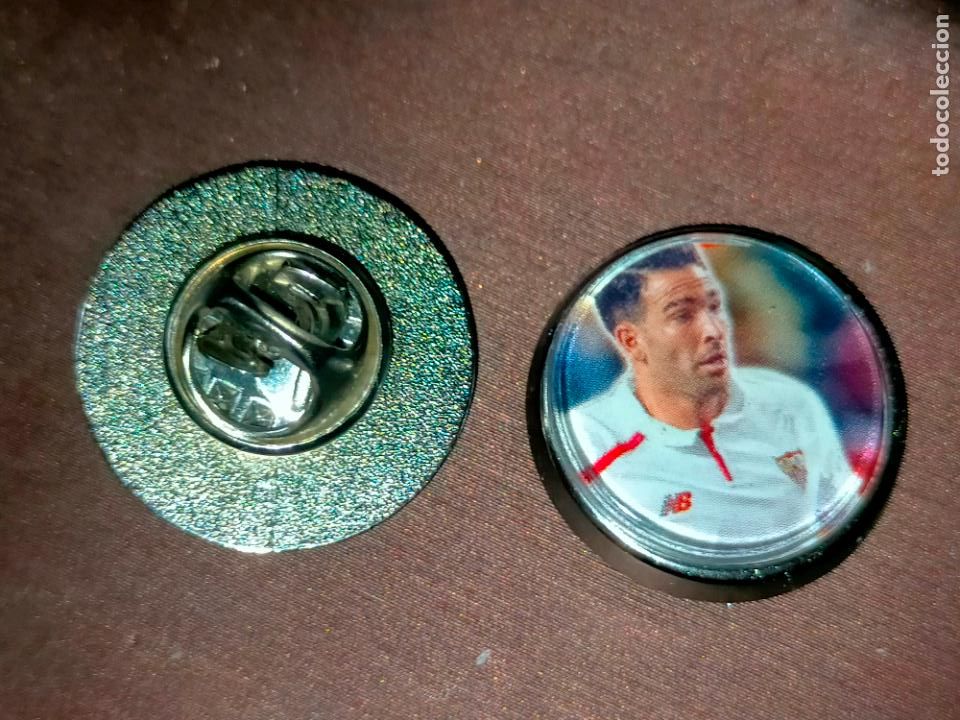 Collection pins: pin redondo metal - f&uacute;tbol equipo club real Sevilla f&uacute;tbol club