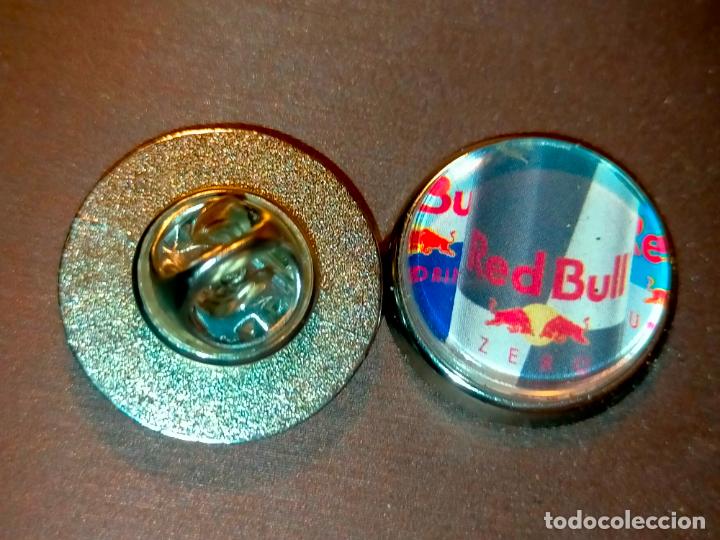Sammlung von Pins: pin redondo metal - publicitario BEBIDA ENERGETICA RED BULL