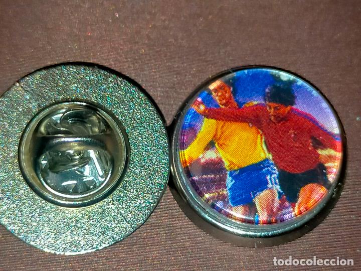 Pins de colecci&oacute;n: pin redondo metal - f&uacute;tbol liga jugadores