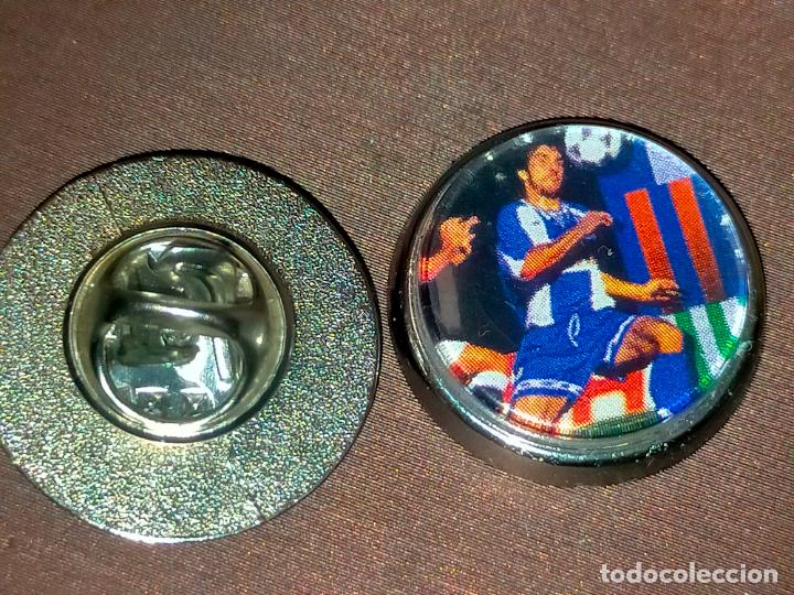 Pins de colecci&oacute;n: pin redondo metal - f&uacute;tbol liga jugadores