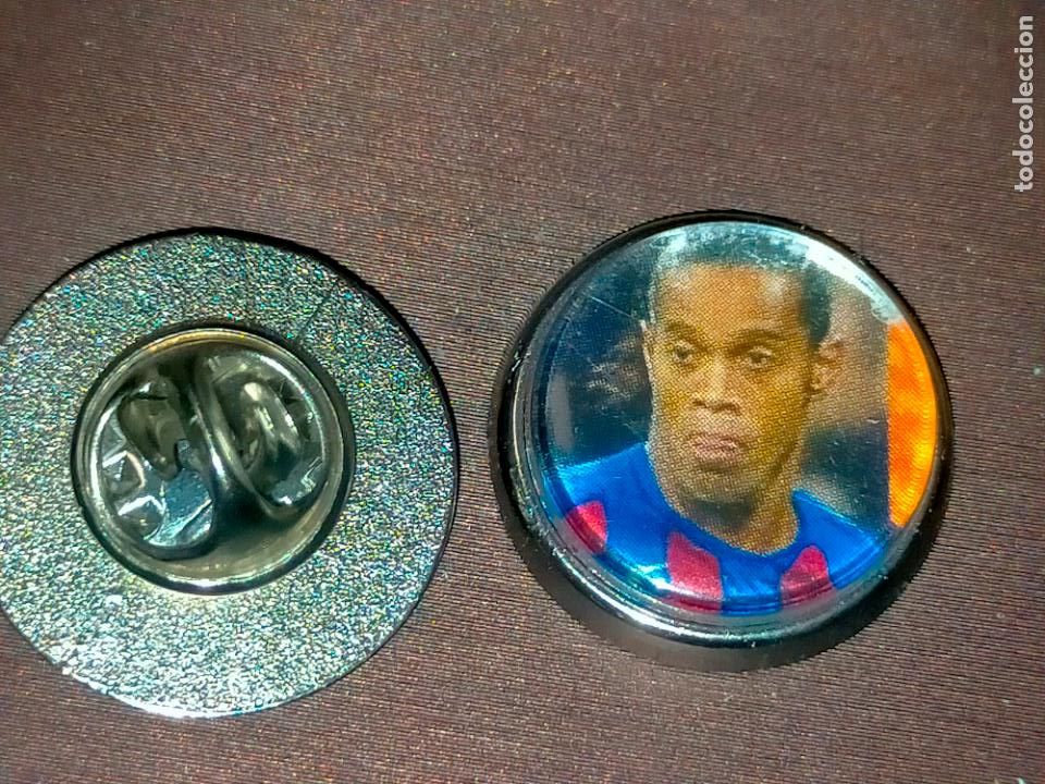 Pins de colecci&oacute;n: pin redondo metal - f&uacute;tbol liga jugadores