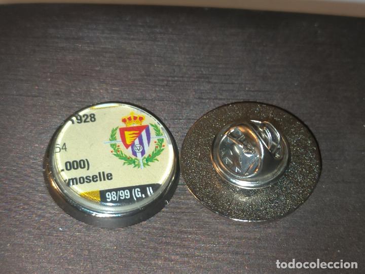 Pins de colecci&oacute;n: pin redondo metal - f&uacute;tbol club liga equipo Valladolid b