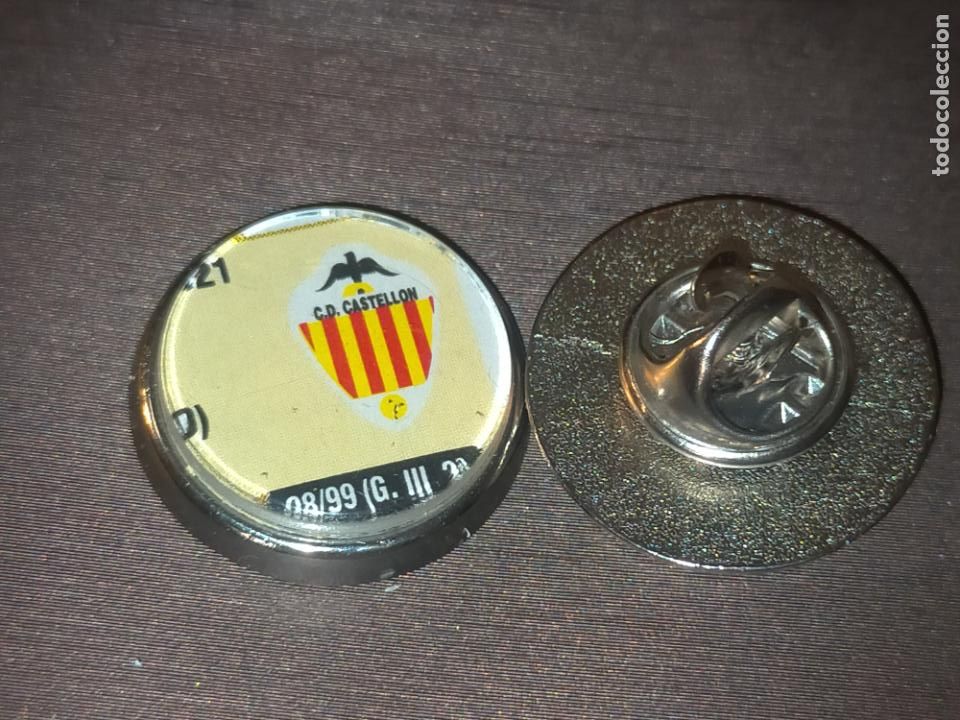 Pins de colecci&oacute;n: pin redondo metal - f&uacute;tbol club liga equipo Castell&oacute;n