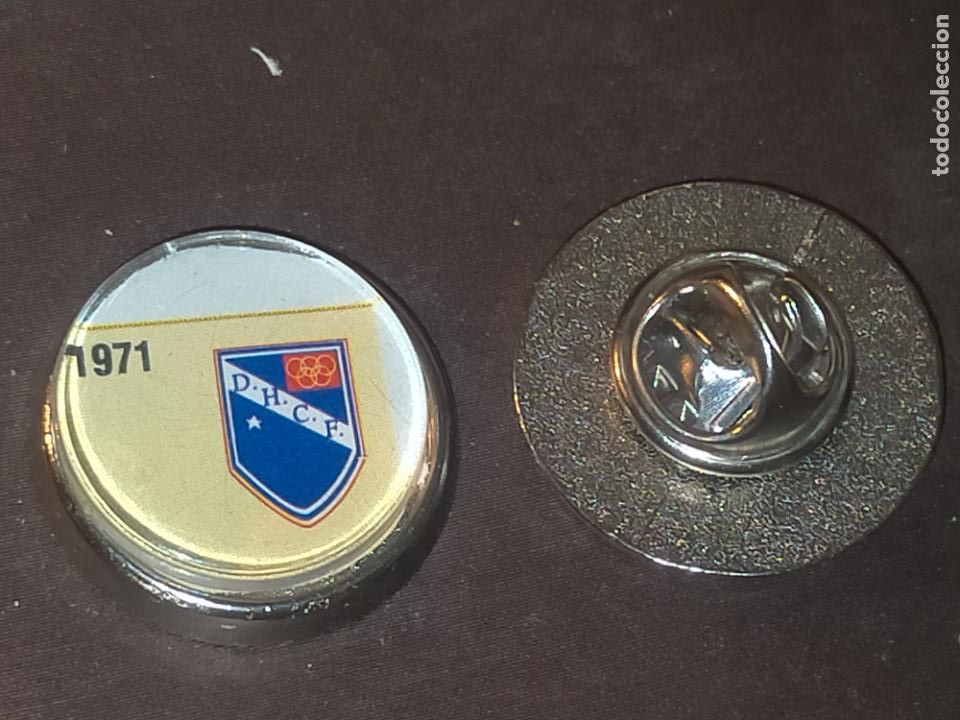 Pins de colecci&oacute;n: pin redondo metal - f&uacute;tbol club liga equipo dos hermanas Sevilla
