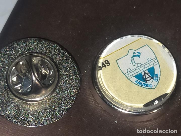 Pins de colecci&oacute;n: pin redondo metal - f&uacute;tbol club liga equipo Amurrio club