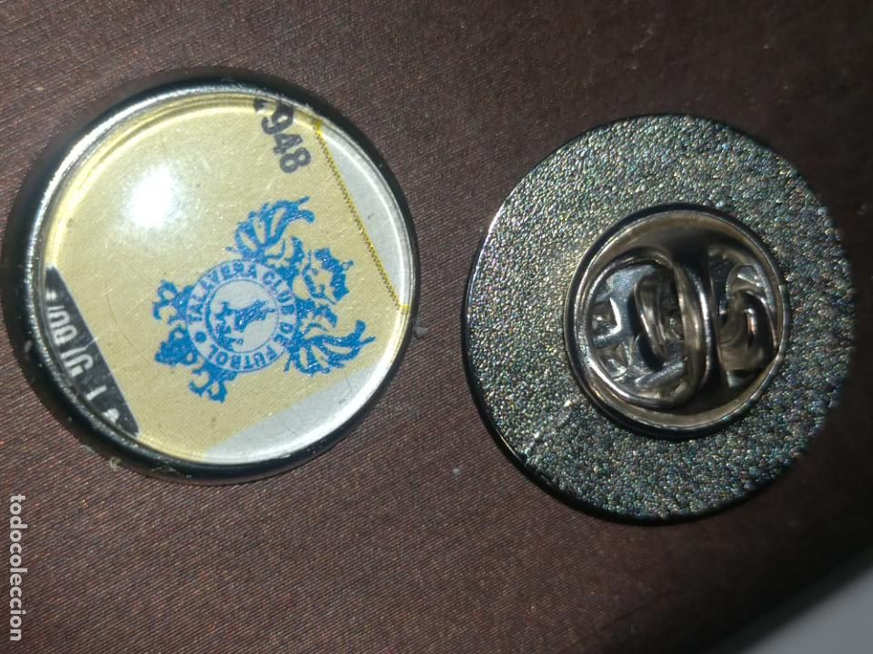 Pins de colecci&oacute;n: pin redondo metal - f&uacute;tbol club liga equipo real . Talavera Toledo de la reina