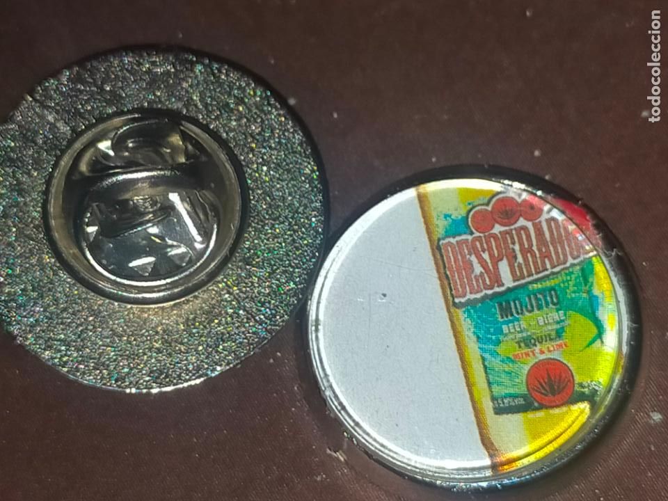 Pin's de collection: pin redondo metal - CERVEZA DE MARIHUANA DESPERADOS