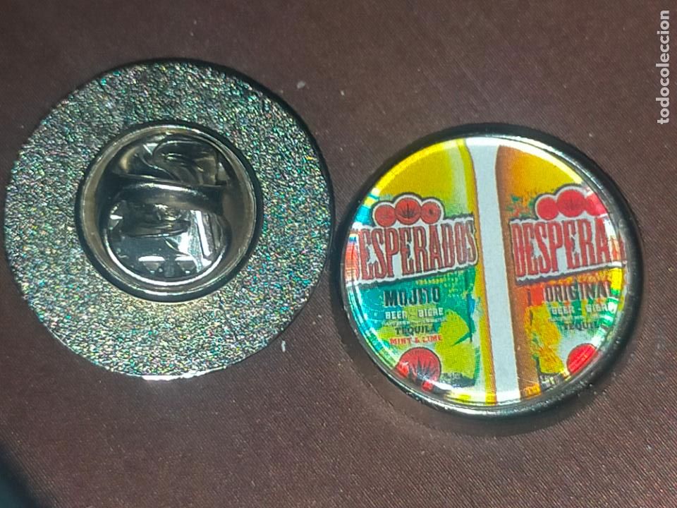 Pin's de collection: pin redondo metal - CERVEZA DE MARIHUANA DESPERADOS