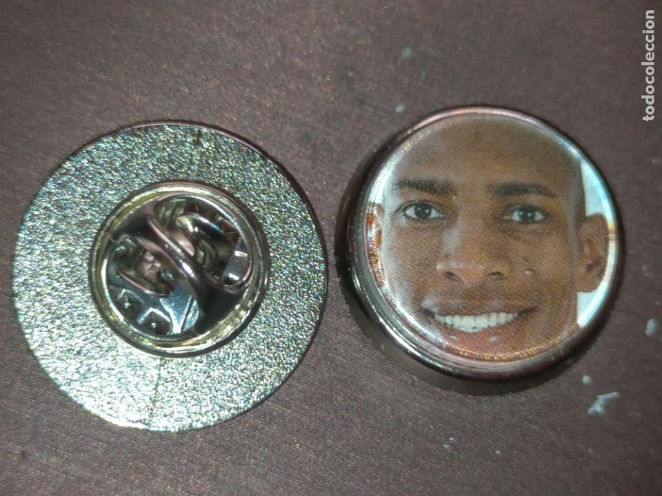 Sammlung von Pins: PIN REDONDO METAL - FUTBOL equipo club jugador f&uacute;tbol club osasuna