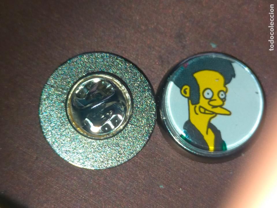 Collection pins: PIN REDONDO METAL - DIBUJOS ANIMADOS PERSONAJES LOS SIMPSON THE SIMPSONS
