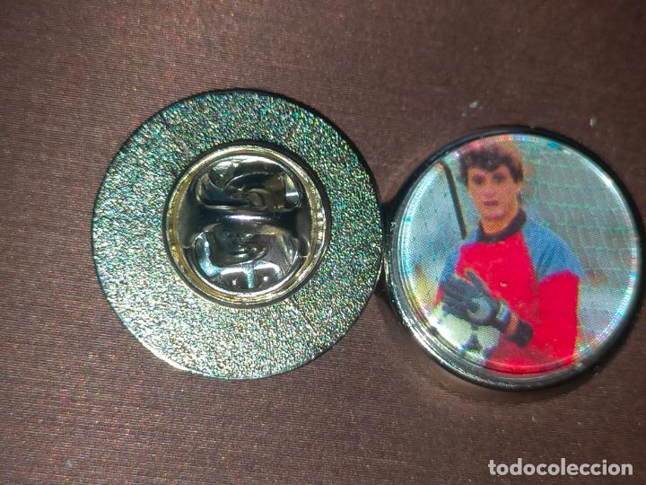 Sammlung von Pins: PIN REDONDO METAL - FUTBOL EQUIPO COMPONENTE O JUGADOR DEL CADIZ CLUB DE FUTBOL