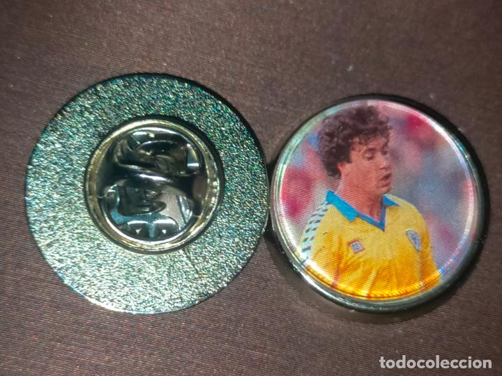 Sammlung von Pins: PIN REDONDO METAL - FUTBOL EQUIPO COMPONENTE O JUGADOR DEL CADIZ CLUB DE FUTBOL