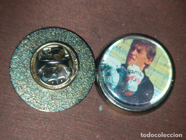 Collection pins: PIN REDONDO METAL - FUTBOL EQUIPO COMPONENTE O JUGADOR DEL CADIZ CLUB DE FUTBOL
