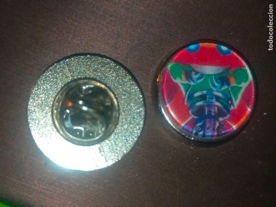 Pins de colecci&oacute;n: PIN REDONDO METAL - terror miedo monstruo seres fant&aacute;sticos susto horror