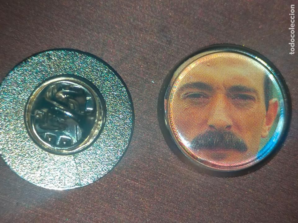 Pins de cole&ccedil;&atilde;o: PIN REDONDO METAL - FUTBOL CLUB EQUIPO JUGADOR - EQUIPO CLUB DEPORTIVO LOGRO&Ntilde;ES