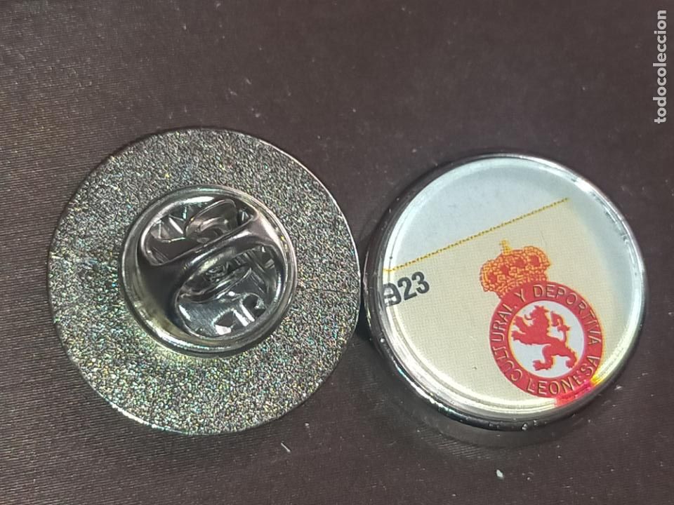 Pins de cole&ccedil;&atilde;o: PIN REDONDO METAL - FUTBOL CLUB escudo EQUIPO - cultural leonesa Le&oacute;n