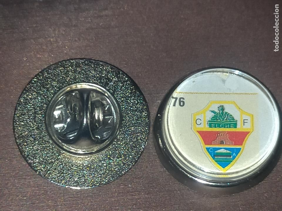 Pins e Spille di collezione: PIN REDONDO METAL - FUTBOL CLUB escudo EQUIPO - Elche Alicante