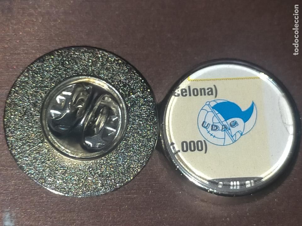 Collection pins: PIN REDONDO METAL - FUTBOL CLUB escudo EQUIPO - Gramanet Barcelona