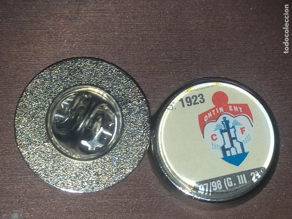 Collection pins: PIN REDONDO METAL - FUTBOL CLUB escudo EQUIPO - Ontinyent Valencia