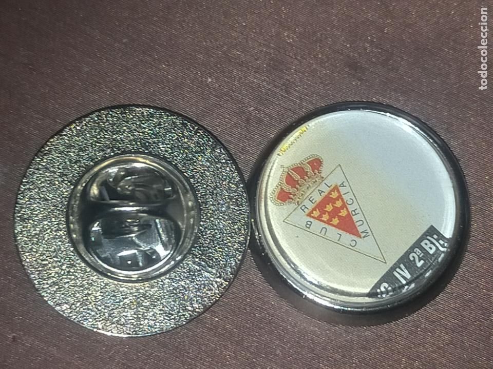 Sammlung von Pins: PIN REDONDO METAL - FUTBOL CLUB escudo EQUIPO - murcia