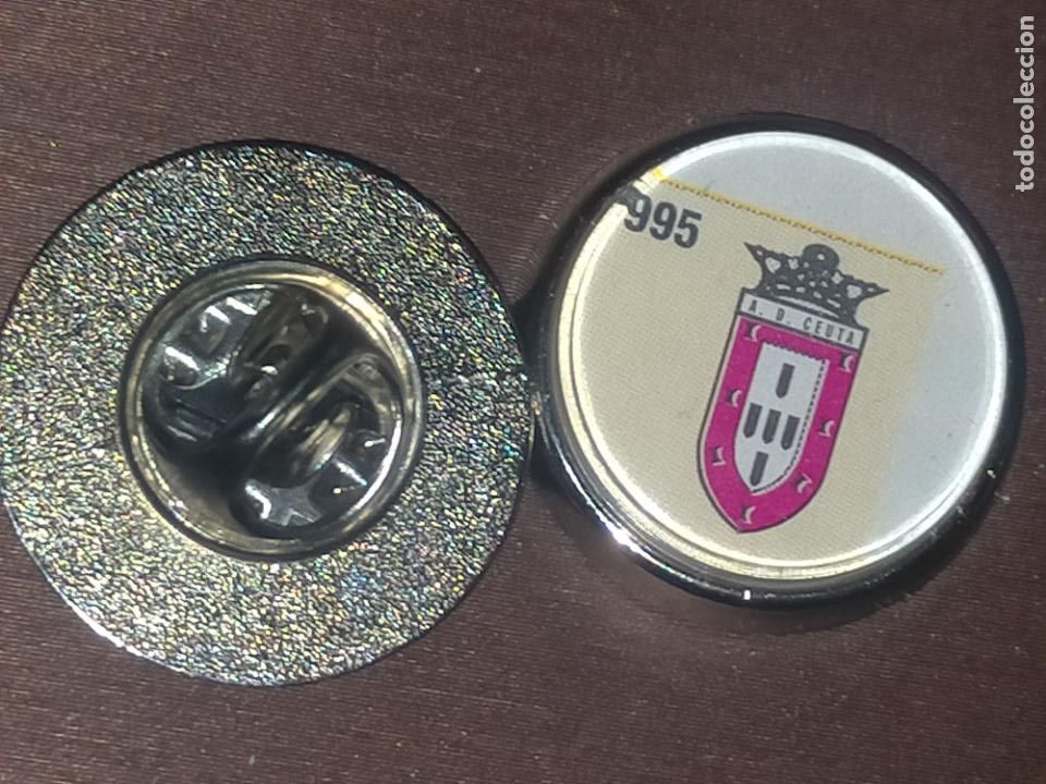 Sammlung von Pins: PIN REDONDO METAL - FUTBOL CLUB escudo EQUIPO - Ceuta