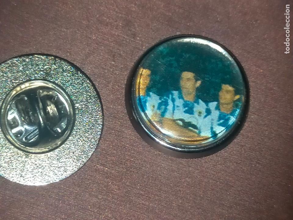 Collection pins: PIN REDONDO METAL - f&uacute;tbol club equipo jugadores H&eacute;rcules