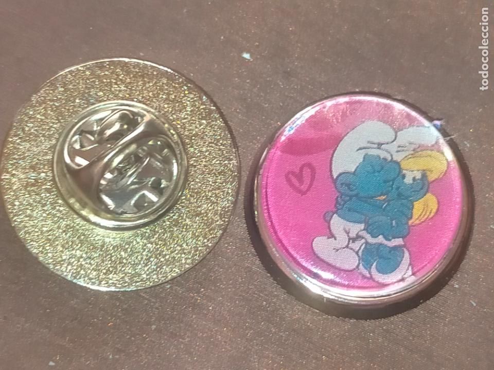 Pins de colecci&oacute;n: PIN REDONDO METAL - juguetes dibujos animados Los Pitufos