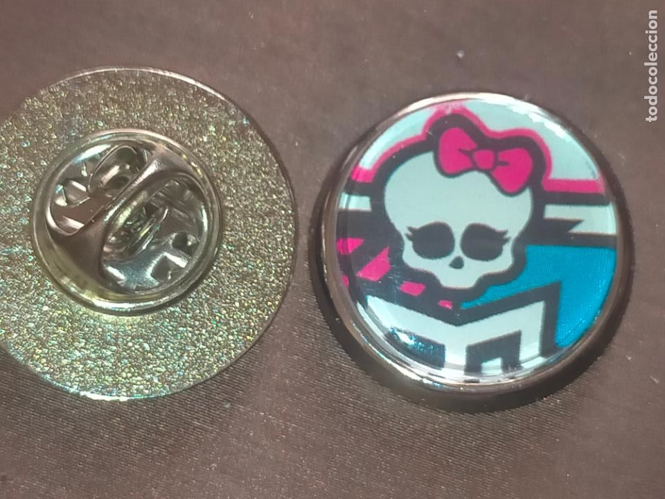 Pins de colecci&oacute;n: PIN REDONDO METAL - juguetes dibujos mu&ntilde;ecas Monster high