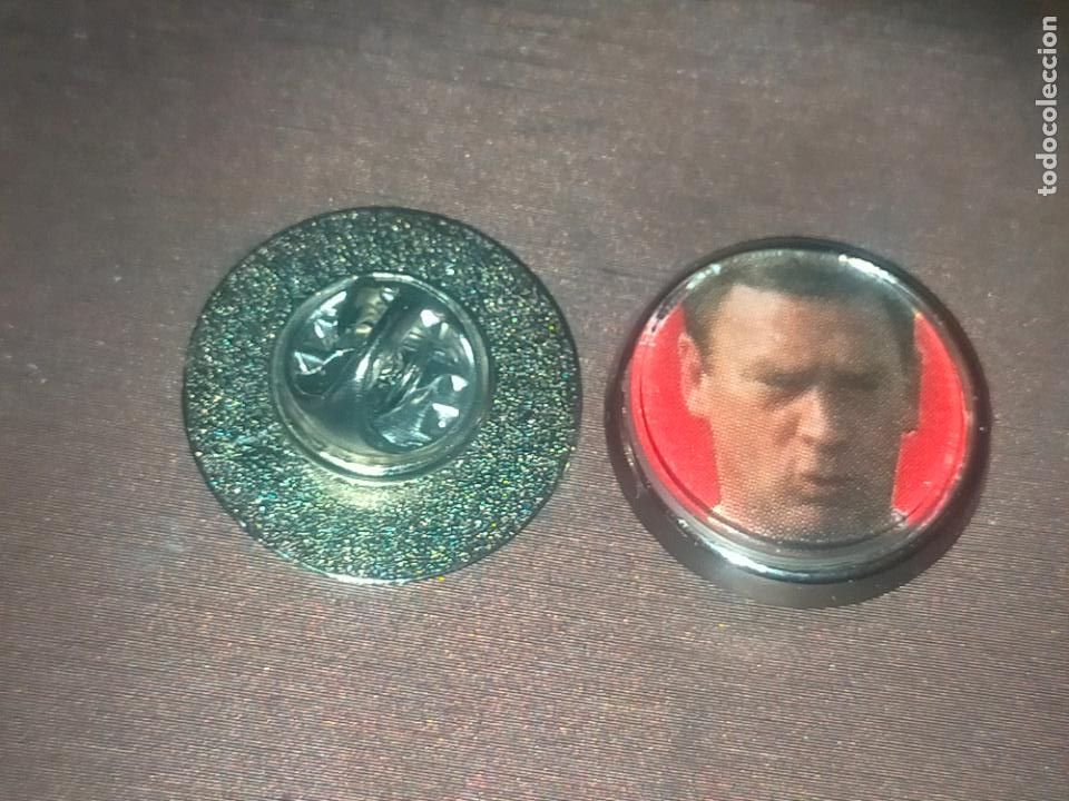 Pin's de collection: PIN REDONDO METAL - futbol espa&ntilde;a seleccion espa&ntilde;ola jugador - club - equipo - mundiales