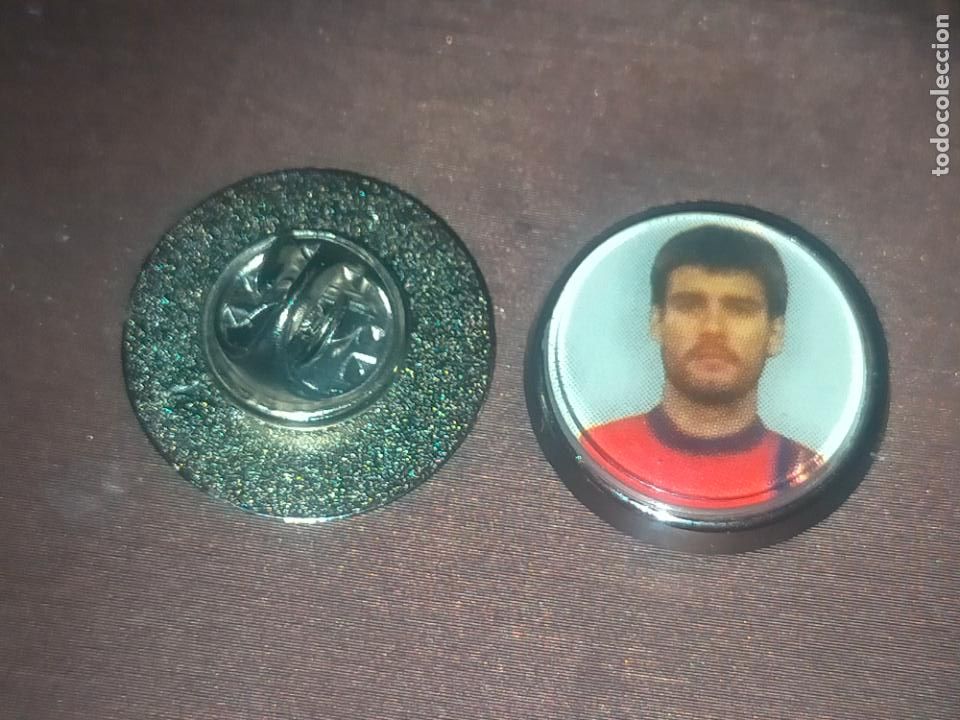 Pin's de collection: PIN REDONDO METAL - futbol espa&ntilde;a seleccion espa&ntilde;ola jugador - club - equipo - mundiales