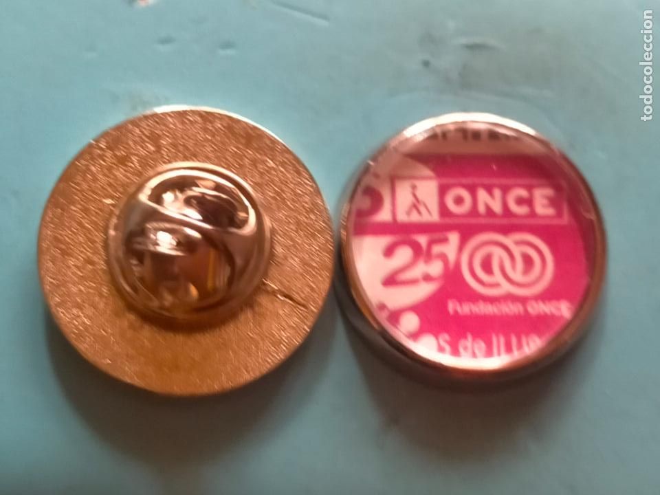 Sammlung von Pins: pin redondo metal - cup&oacute;n de la ONCE O.N.C.E