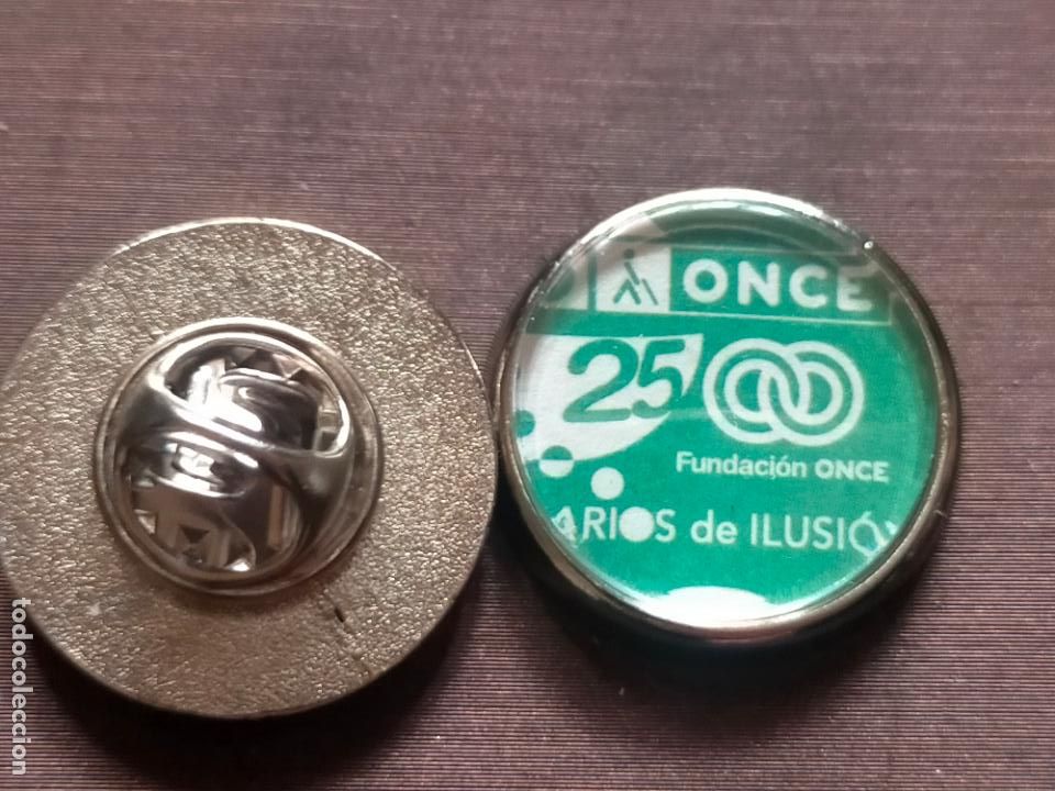 Sammlung von Pins: pin redondo metal - cup&oacute;n de la ONCE O.N.C.E