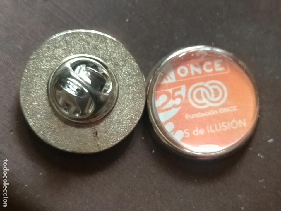 Pins e Spille di collezione: pin redondo metal - cup&oacute;n de la ONCE O.N.C.E