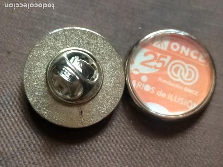 Pin's de collection: pin redondo metal - cup&oacute;n de la ONCE O.N.C.E