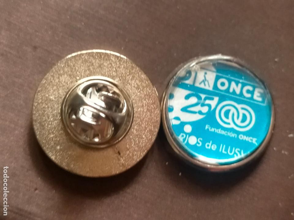 Pin's de collection: pin redondo metal - cup&oacute;n de la ONCE O.N.C.E