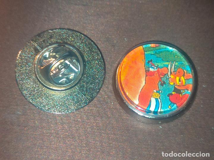 Pins de colecci&oacute;n: pin redondo metal - dibujos animados - comic asterix y obelix