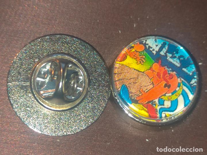 Pins de colecci&oacute;n: pin redondo metal - dibujos animados - comic asterix y obelix