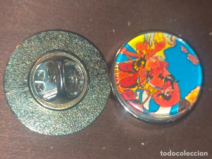 Pins de colecci&oacute;n: pin redondo metal - dibujos animados - comic asterix y obelix