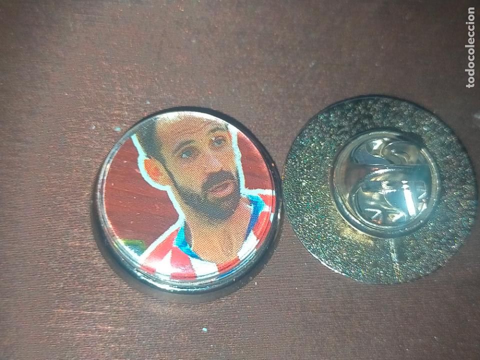 Collection pins: PIN REDONDO METAL - FUTBOL CLUB JUGADOR EQUIPO - ATLETICO DE MADRID