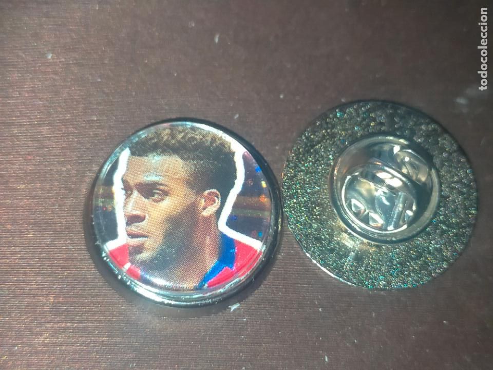 Pins de cole&ccedil;&atilde;o: PIN REDONDO METAL - FUTBOL CLUB JUGADOR EQUIPO - ATLETICO DE MADRID