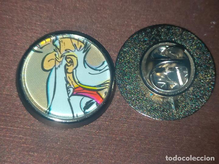 Pins de colecci&oacute;n: PIN REDONDO METAL - dibujos animados Ast&eacute;rix y Ob&eacute;lix