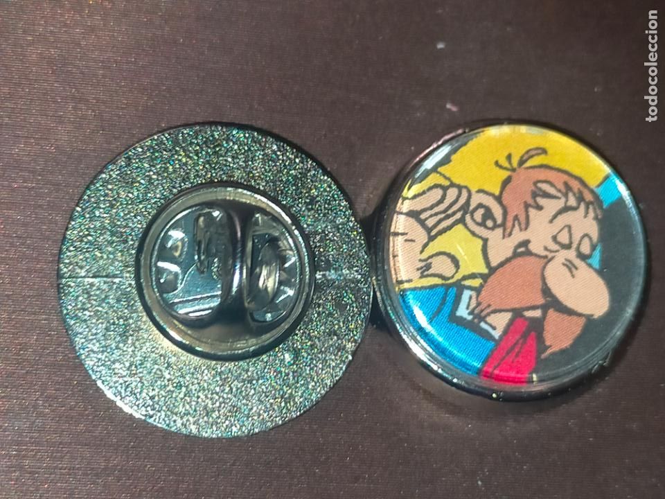 Pins de colecci&oacute;n: PIN REDONDO METAL - dibujos animados Ast&eacute;rix y Ob&eacute;lix