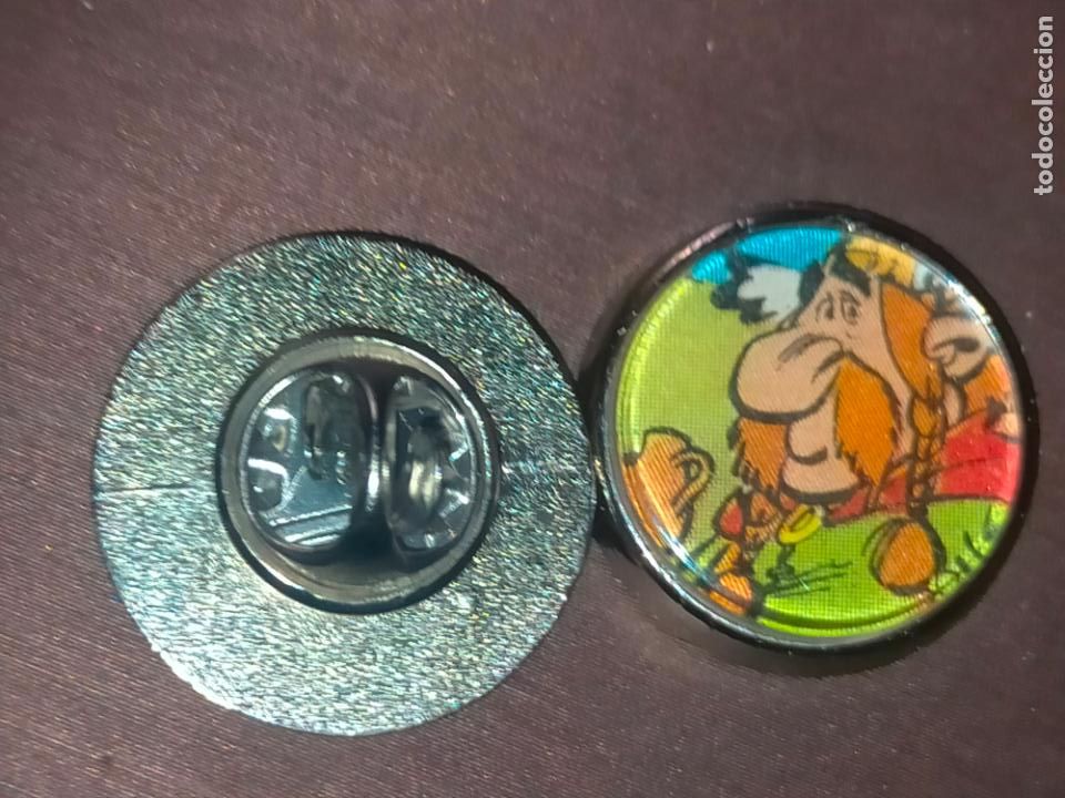 Pins de colecci&oacute;n: PIN REDONDO METAL - dibujos animados Ast&eacute;rix y Ob&eacute;lix