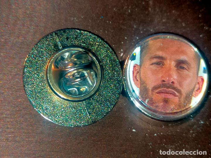 Pins de cole&ccedil;&atilde;o: PIN REDONDO METAL - F&Uacute;TBOL liga jugador equipo REAL MADRID