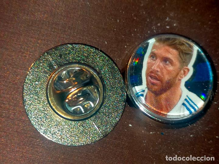 Pins de cole&ccedil;&atilde;o: PIN REDONDO METAL - F&Uacute;TBOL liga jugador equipo REAL MADRID