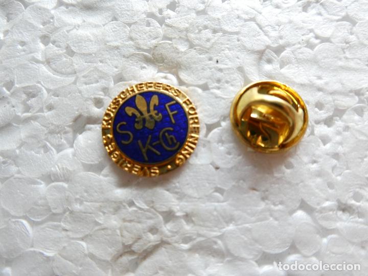 Pin's de collection: PIN DE SUECIA. ASOCIACI&Oacute;N GERENTES DE COCINA, CHEFS, RESTAURANTES.